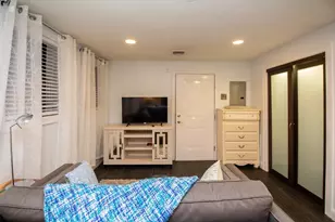 22 Hancock St, Boston, MA 02114 - Photo 2