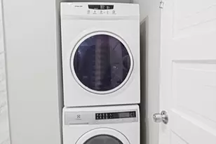 381 Adams St, Boston, MA 02122 - Photo 8