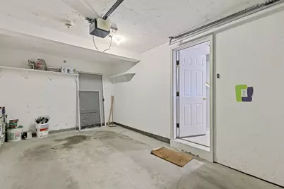 555 Main St #10, Woburn, MA 01801 - Photo 32