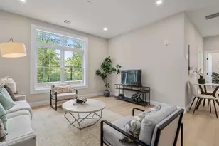 7 Cross St, Wilmington, MA 01887 - Photo 4