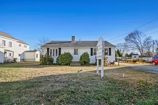 9 Charlton St, Oxford, MA 01540 - Photo 30