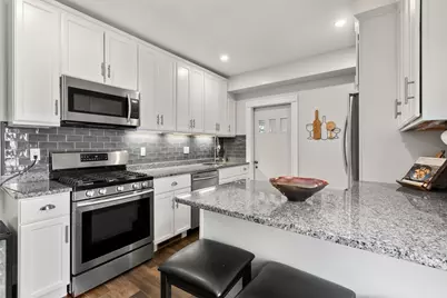 103 Belgrade Ave #2, Boston, MA 02131 - Photo 2