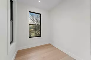 224 W 9th, Boston, MA 02127 - Photo 16