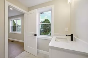 110 Stowe St, Fall River, MA 02720 - Photo 16