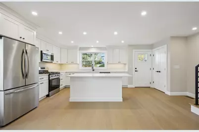 120 Stowe St #120, Fall River, MA 02720 - Photo 2