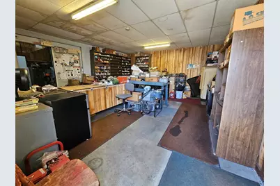 161 Earle St, New Bedford, MA 02746 - Photo 10