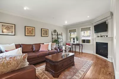 28 Pennsylvania Ave #B, Newton, MA 02464 - Photo 6