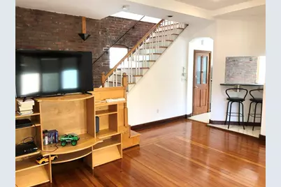 70 York St. #2, Cambridge, MA 02141 - Photo 1