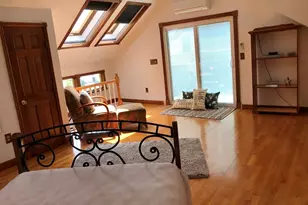 70 York St, Cambridge, MA 02141 - Photo 16