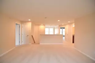 8 Spicebush Ct, Hopkinton, MA 01748 - Photo 16