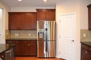 8 Spicebush Ct, Hopkinton, MA 01748 - Photo 8