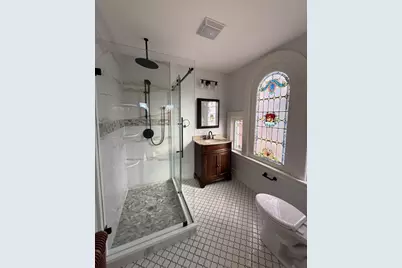 72 Belmont St #1, Fall River, MA 02720 - Photo 10