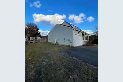 13 Sarah Ln, Belchertown, MA 01007 - Photo 4