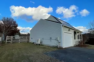 13 Sarah Ln, Belchertown, MA 01007 - Photo 4