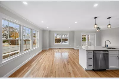 60 Ellsworth Rd #2, Peabody, MA 01960 - Photo 8