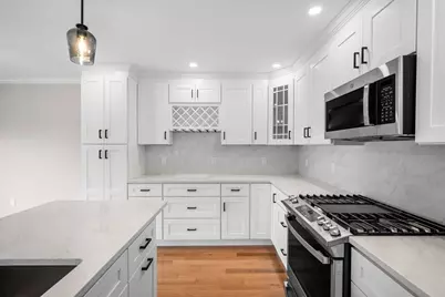 60 Ellsworth Rd #2, Peabody, MA 01960 - Photo 10