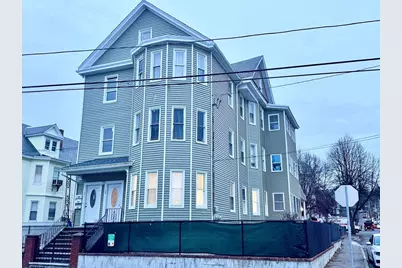 150 Pleasant St #3, Lowell, MA 01852 - Photo 1