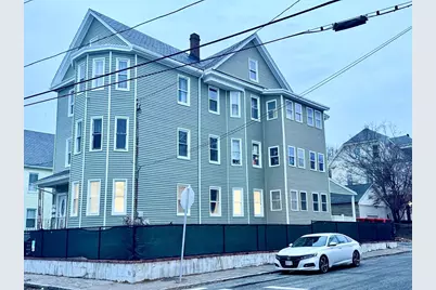 150 Pleasant St #3, Lowell, MA 01852 - Photo 2