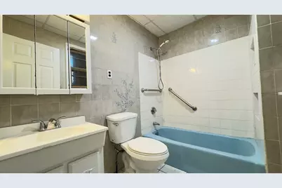 150 Pleasant St #3, Lowell, MA 01852 - Photo 8