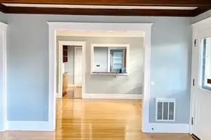 117 Beach St, Quincy, MA 02170 - Photo 4