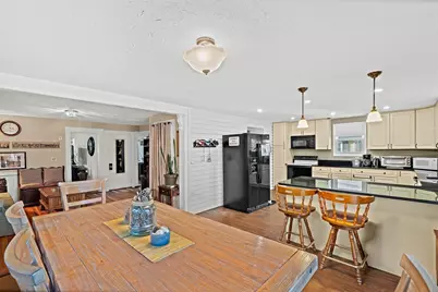 17 Wright Street, Woburn, MA 01801 - Photo 12