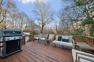 17 Wright St, Woburn, MA 01801 - Photo 36