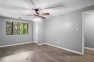 414 Farrwood Dr, Haverhill, MA 01835 - Photo 10