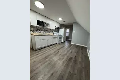 6 Apple Street #3, Lynn, MA 01902 - Photo 4