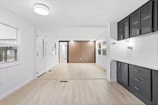 557 SW Cutoff, Auburn, MA 01501 - Photo 1