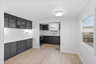 557 SW Cutoff, Auburn, MA 01501 - Photo 8