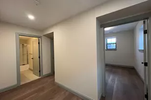 160 Seabury St, Fall River, MA 02720 - Photo 8