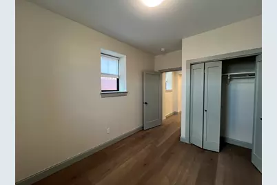 160 Seabury St #2, Fall River, MA 02720 - Photo 4