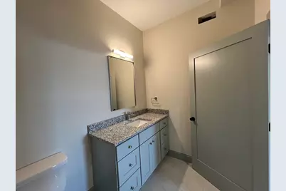 160 Seabury St #8, Fall River, MA 02720 - Photo 6