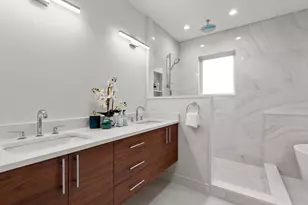 110 Harvard St, Newton, MA 02460 - Photo 18