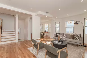 123-125 Mt Vernon St, Newton, MA 02465 - Photo 16