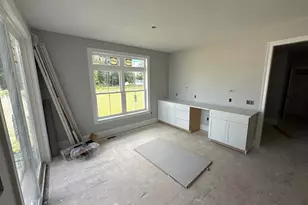 11 Earle Stewart Ln, Wrentham, MA 02093 - Photo 8