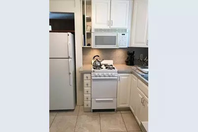 138R Weston Rd #138R, Wellesley, MA 02482 - Photo 4