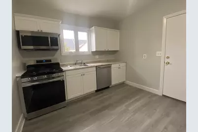 2 Swetts Ct #-, Watertown, MA 02472 - Photo 2