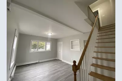 2 Swetts Ct #-, Watertown, MA 02472 - Photo 4