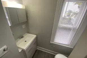 2 Swetts Ct, Watertown, MA 02472 - Photo 16