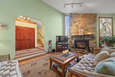 551 Tamarack Rd, Pittsfield, MA 01201 - Photo 6