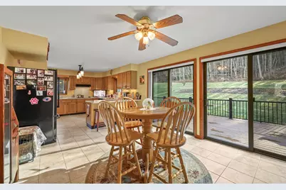 551 Tamarack Rd, Pittsfield, MA 01201 - Photo 12