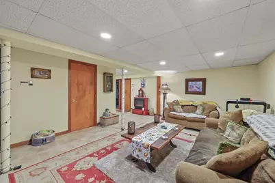 551 Tamarack Rd, Pittsfield, MA 01201 - Photo 32