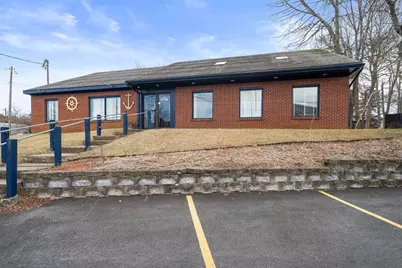 304 Main St, Bourne, MA 02532 - Photo 30