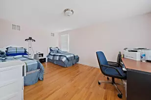 304 Main St, Bourne, MA 02532 - Photo 14