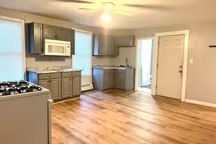 45 Mitchell St, New Bedford, MA 02746 - Photo 4