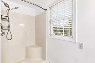 505 Old S St, Fitchburg, MA 01420 - Photo 24