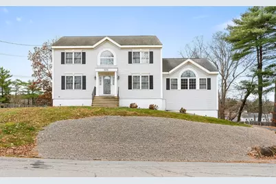 505 Old South St, Fitchburg, MA 01420 - Photo 2