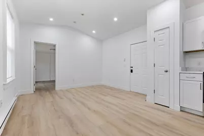 27 Salem St #1C, Woburn, MA 01801 - Photo 4