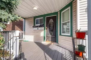 18 Santuit St, Boston, MA 02124 - Photo 6